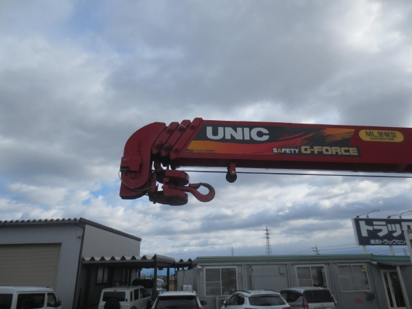 日野レンジャー4段ラジコンクレーン付|中古トラックの販売・買取・査定のアイナビ