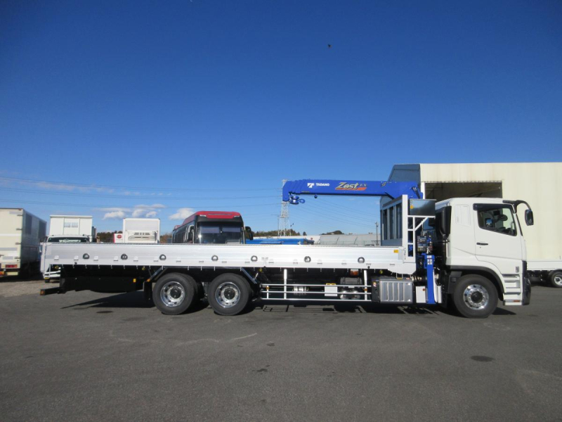 高床3軸 リヤエアサス タダノ製 4段 クレーン付アルミ平|中古トラックの販売・買取・査定のアイナビ