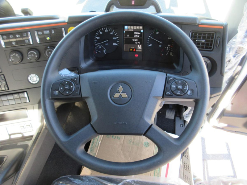 高床3軸 リヤエアサス タダノ製 4段 クレーン付アルミ平|中古トラックの販売・買取・査定のアイナビ