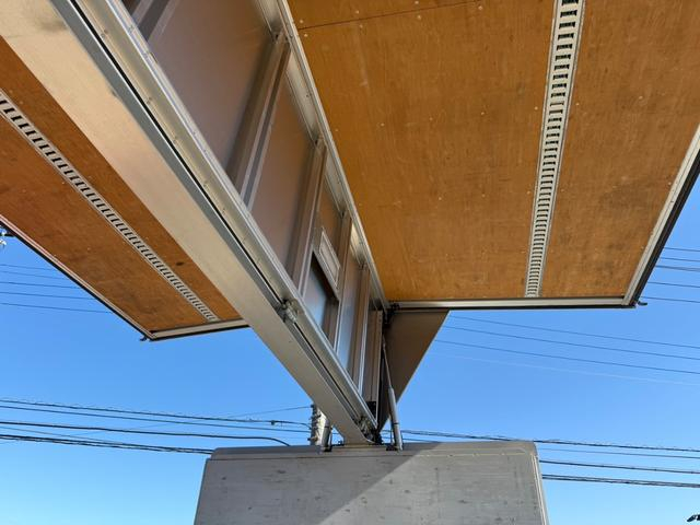 いすゞ ウイング車 ギガ|中古トラックの販売・買取・査定のアイナビ