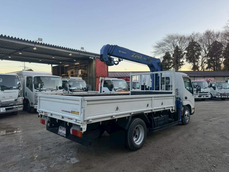 標準ロング吊t数2.6t吊4段ブームタダノラジコン付き|中古トラックの販売・買取・査定のアイナビ