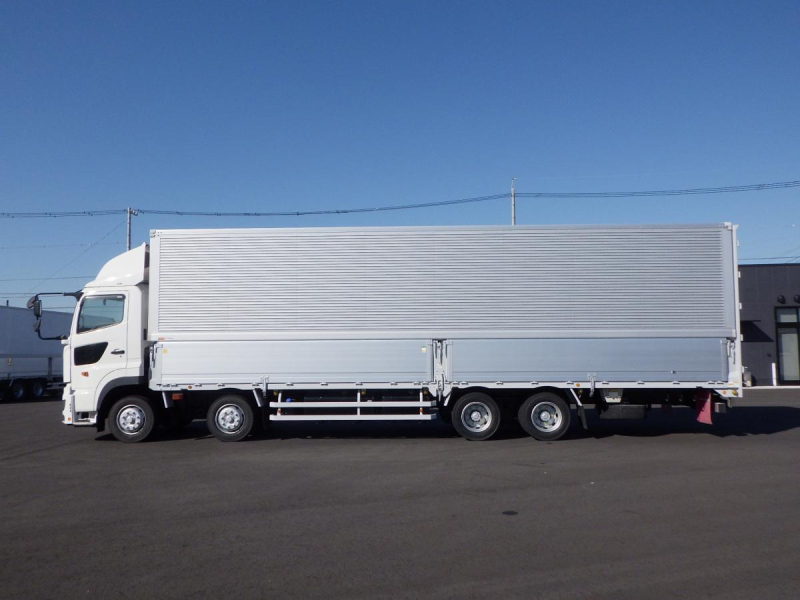 4軸低床 10mボデー 内高2,680 後輪エアサス|中古トラックの販売・買取・査定のアイナビ