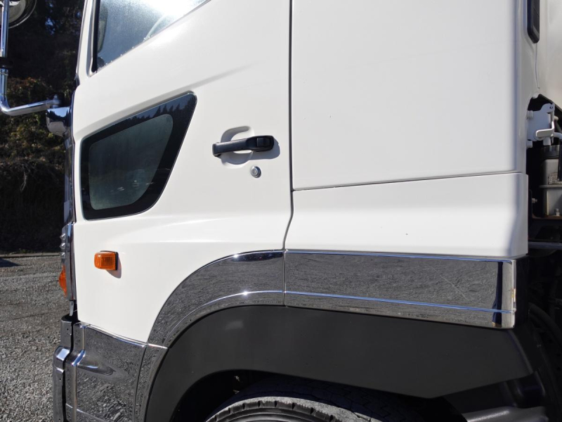 低温冷蔵冷凍大型アルミウイングアルミウィング|中古トラックの販売・買取・査定のアイナビ