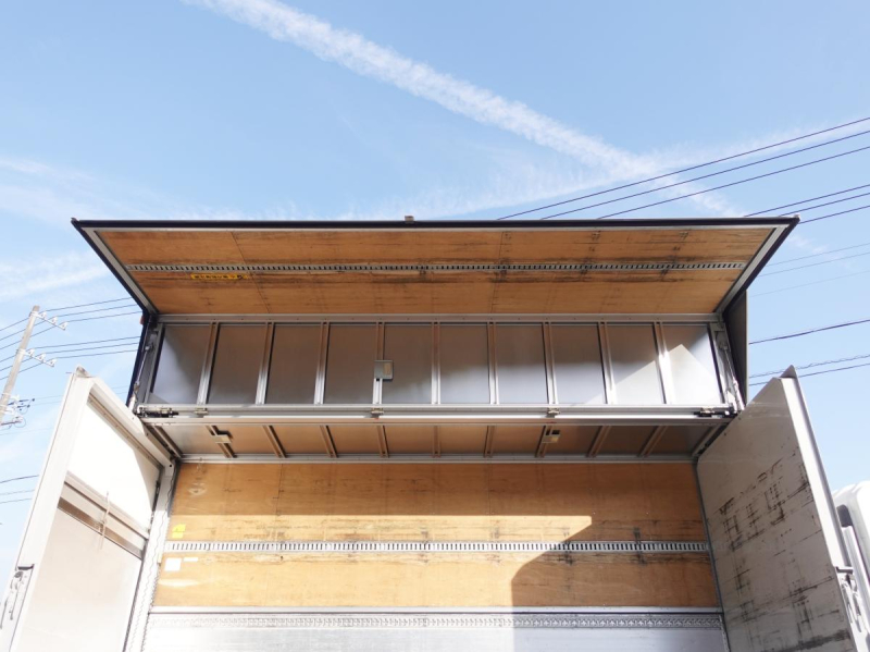 パワーゲートワイドアルミウイングアルミウィング|中古トラックの販売・買取・査定のアイナビ