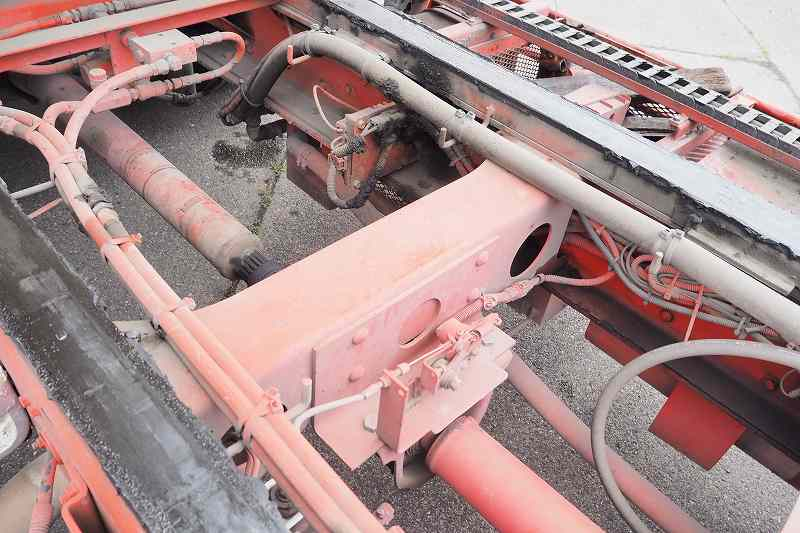 UDトラックスコンドル増々トン花見台セーフティーローダー|中古トラックの販売・買取・査定のアイナビ