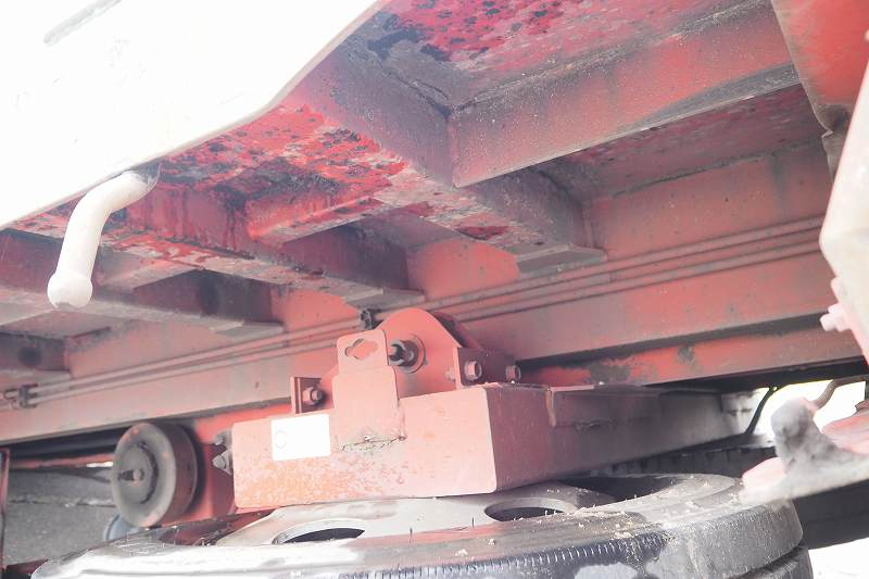 UDトラックスコンドル増々トン花見台セーフティーローダー|中古トラックの販売・買取・査定のアイナビ