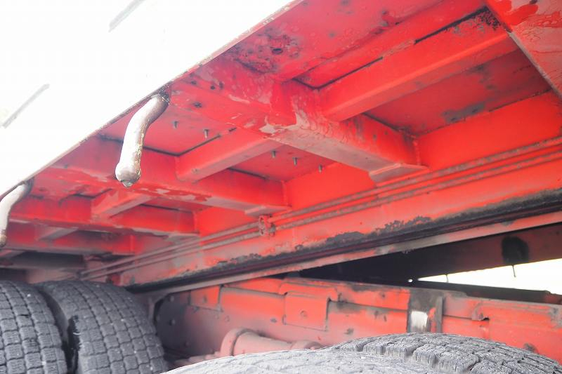 UDトラックスコンドル増々トン花見台セーフティーローダー|中古トラックの販売・買取・査定のアイナビ