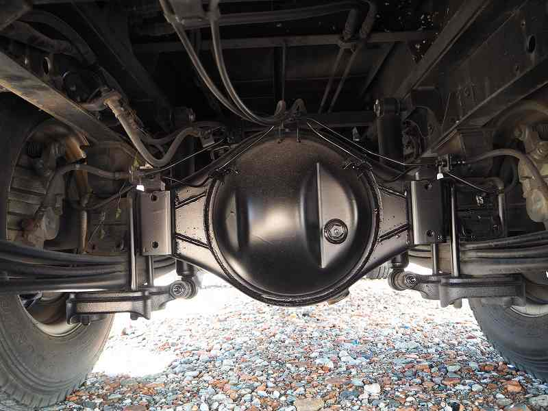 日野デュトロモリタプレス式パッカー車4.1立米汚水タンク|中古トラックの販売・買取・査定のアイナビ