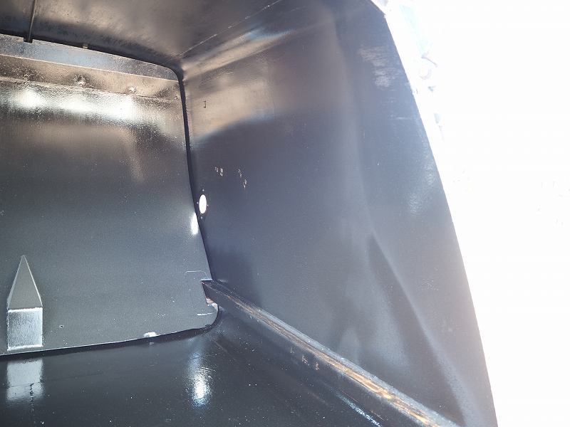 日野デュトロモリタプレス式パッカー車4.1立米汚水タンク|中古トラックの販売・買取・査定のアイナビ