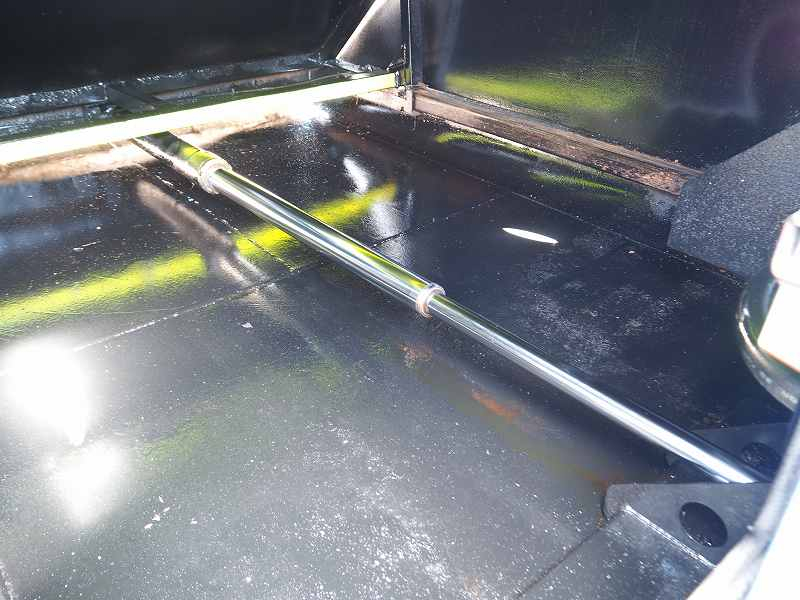 日野デュトロモリタプレス式パッカー車4.1立米汚水タンク|中古トラックの販売・買取・査定のアイナビ