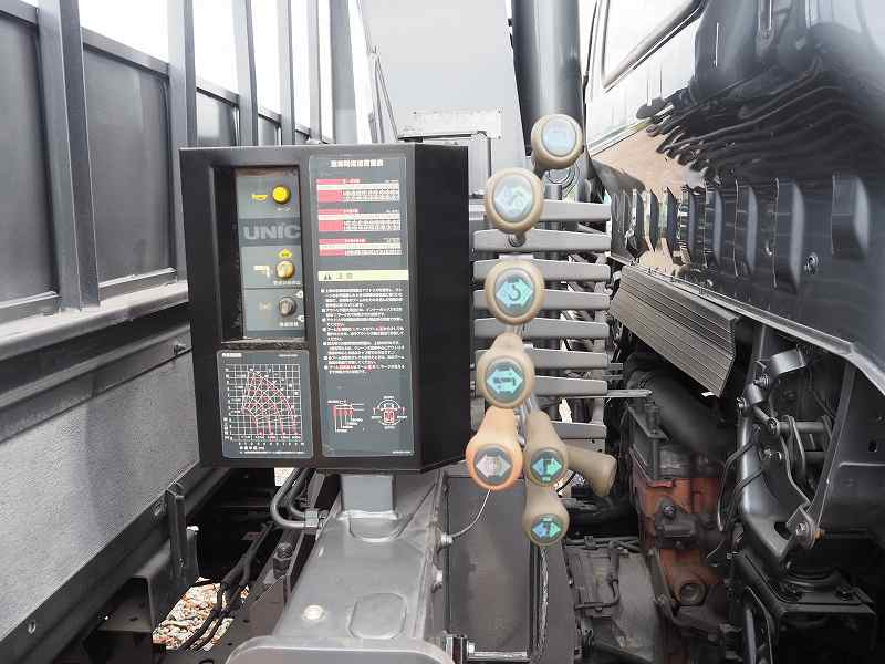 トヨタダイナ4段クレーンラジコンワイド超ロング積載3.5t|中古トラックの販売・買取・査定のアイナビ