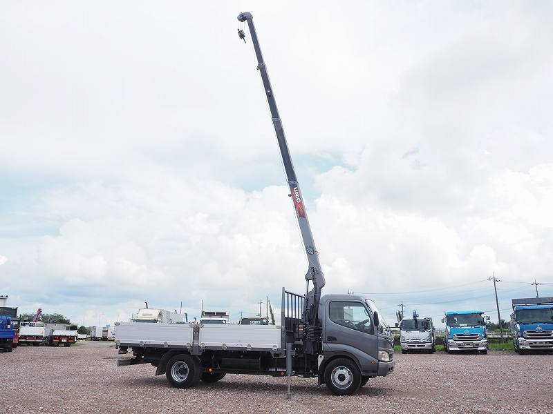 トヨタダイナ4段クレーンラジコンワイド超ロング積載3.5t|中古トラックの販売・買取・査定のアイナビ