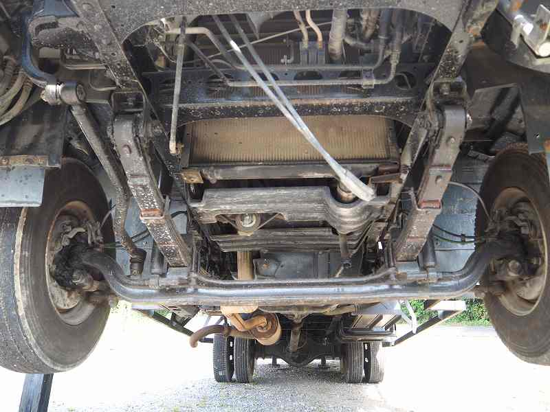 いすゞフォワード3段セルフクレーンウインチベッド付|中古トラックの販売・買取・査定のアイナビ