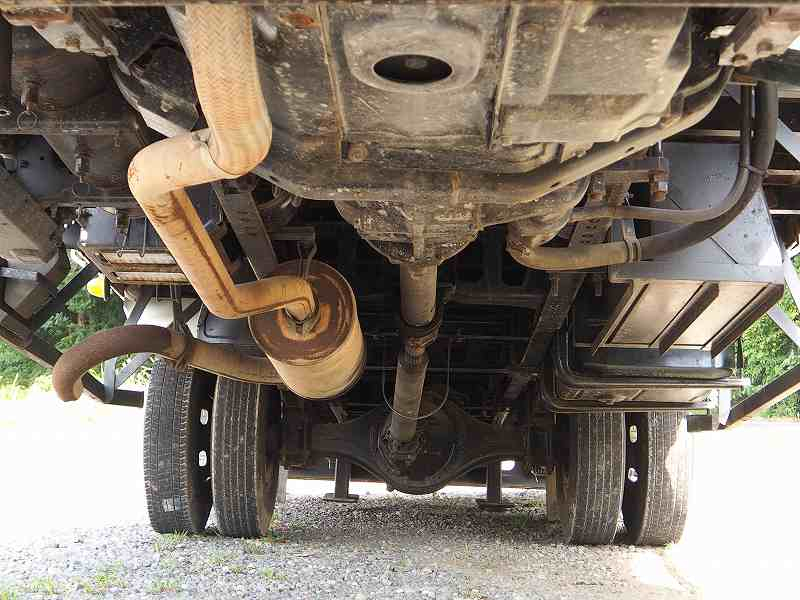 いすゞフォワード3段セルフクレーンウインチベッド付|中古トラックの販売・買取・査定のアイナビ