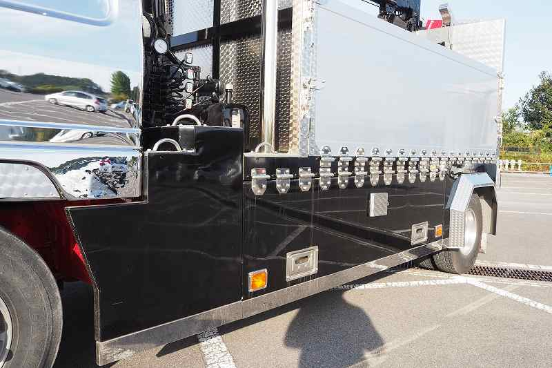 日野レンジャーデコトラ5段クレーン角足レッカー車ウインチ|中古トラックの販売・買取・査定のアイナビ