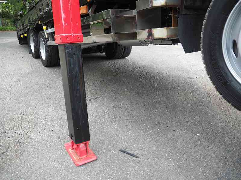 日産ディーゼルコンドル増々トン4段セルフクレーンラジコン|中古トラックの販売・買取・査定のアイナビ