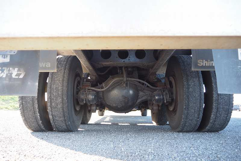 三菱ふそうスーパーグレート25t深ダンプステンレス張り20立米|中古トラックの販売・買取・査定のアイナビ