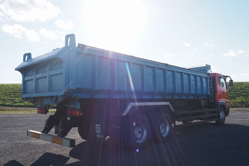 三菱ふそうスーパーグレート25t深ダンプステンレス張り20立米|中古トラックの販売・買取・査定のアイナビ