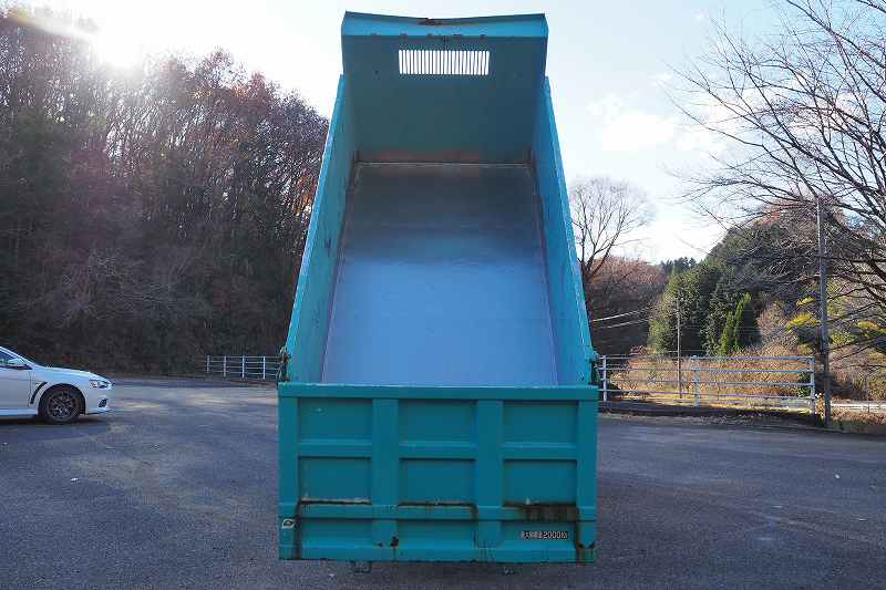 トヨタダイナ4WD高床深ダンプステンレス張り4.3立米|中古トラックの販売・買取・査定のアイナビ