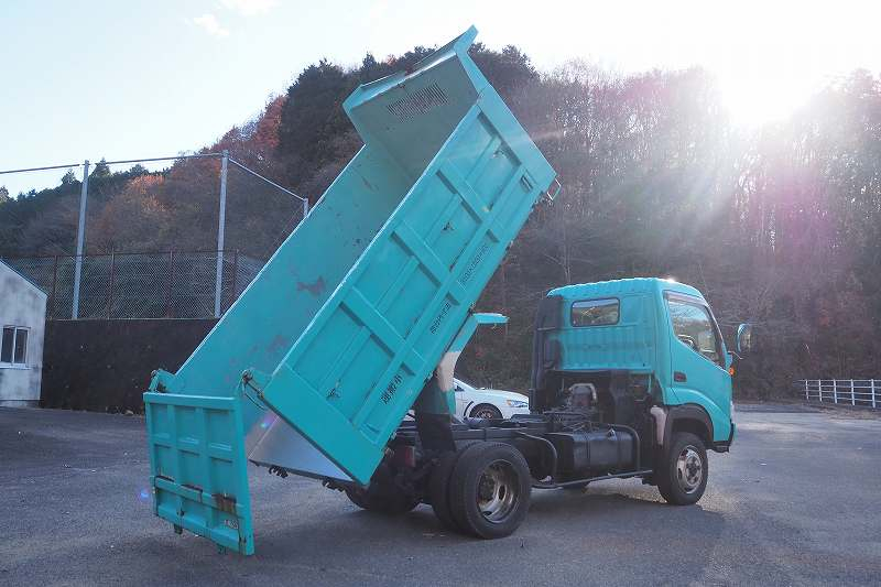 トヨタダイナ4WD高床深ダンプステンレス張り4.3立米|中古トラックの販売・買取・査定のアイナビ