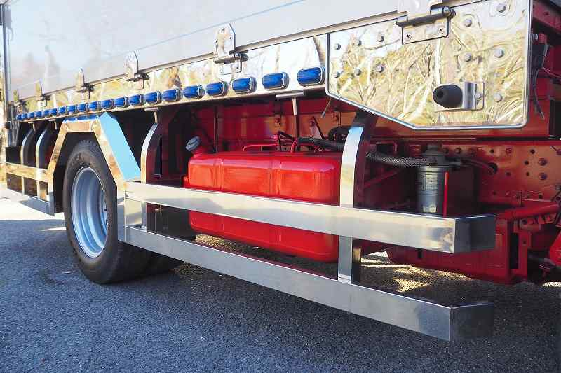 三菱ふそうキャンター標準ショート造りアルミブロック平ボディ|中古トラックの販売・買取・査定のアイナビ