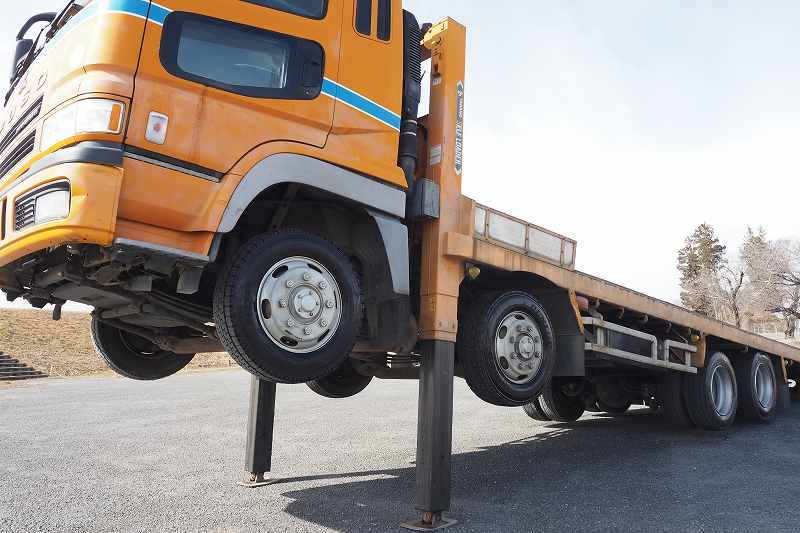 三菱スーパーグレート4軸低床セルフローダーウインチV8E/G|中古トラックの販売・買取・査定のアイナビ