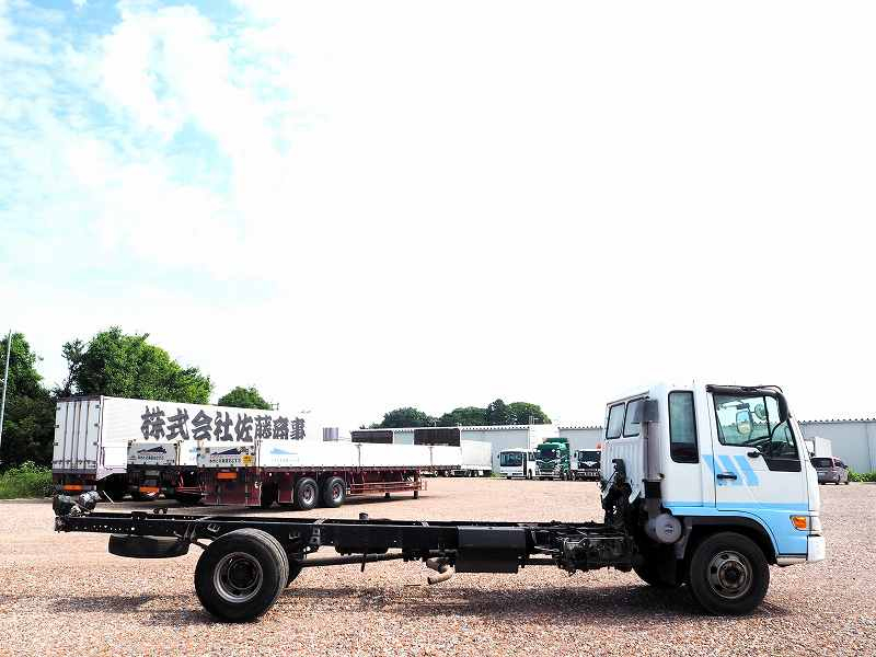 日野レンジャー生エンジンベッド付6.2mキャブ付シャーシ|中古トラックの販売・買取・査定のアイナビ