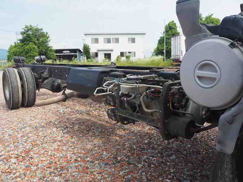 日野レンジャー生エンジンベッド付6.2mキャブ付シャーシ|中古トラックの販売・買取・査定のアイナビ