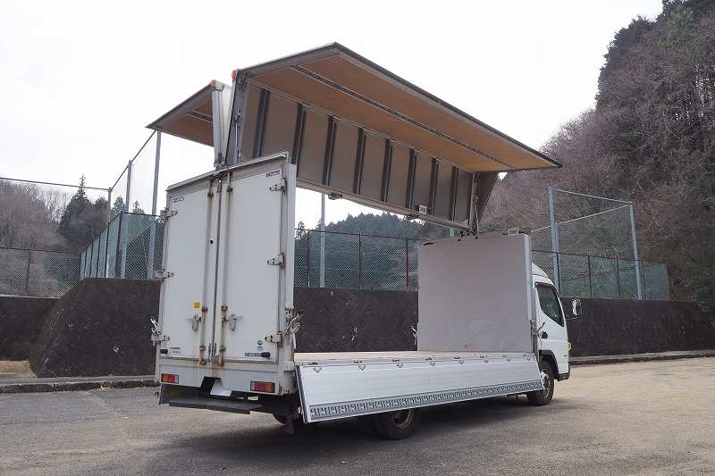 三菱ふそうキャンターワイド超ロングウイングカスタム|中古トラックの販売・買取・査定のアイナビ