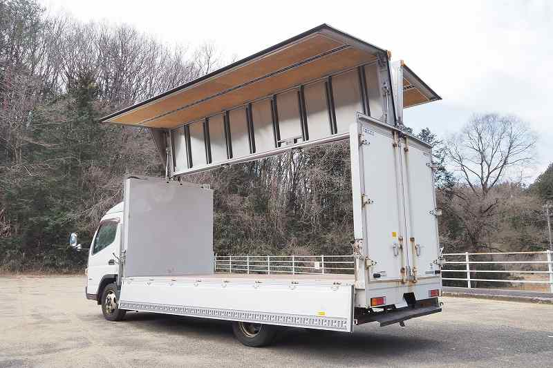 三菱ふそうキャンターワイド超ロングウイングカスタム|中古トラックの販売・買取・査定のアイナビ