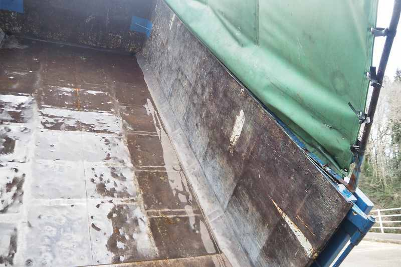 コンドル3段クレーン付深ダンプ8.6立米天蓋|中古トラックの販売・買取・査定のアイナビ