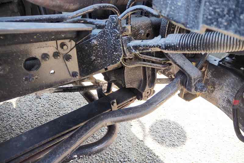 三菱ファイター増トン11t未満カヤバミキサー車|中古トラックの販売・買取・査定のアイナビ