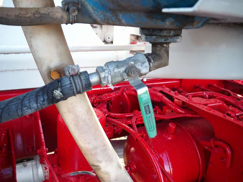 日野レンジャー極東製ミキサー車電動スランプガード|中古トラックの販売・買取・査定のアイナビ