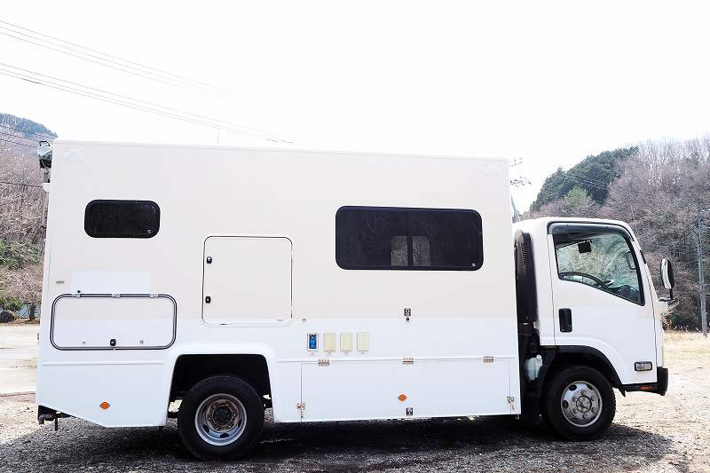いすゞビーカム4WDキャンピングカーワイドベース|中古トラックの販売・買取・査定のアイナビ