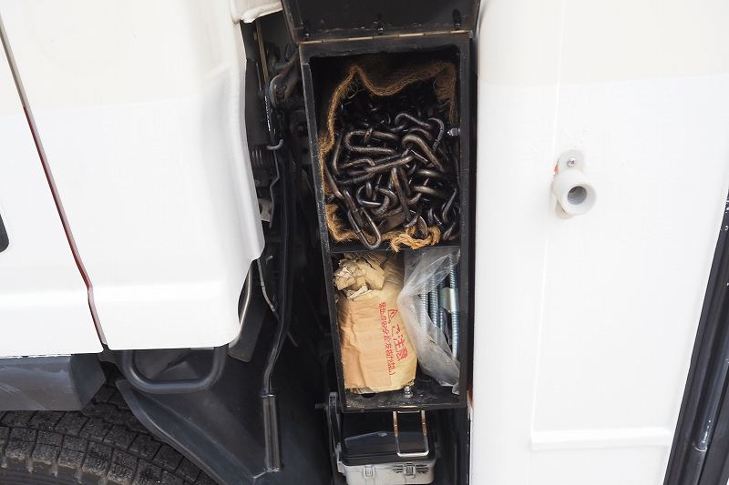 いすゞビーカム4WDキャンピングカーワイドベース|中古トラックの販売・買取・査定のアイナビ