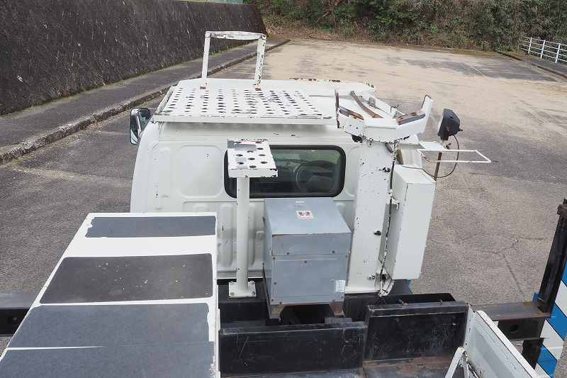 トヨタダイナタダノ15m電工仕様高所作業車|中古トラックの販売・買取・査定のアイナビ
