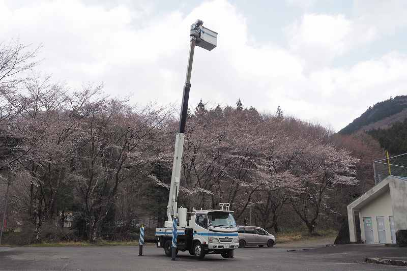 トヨタダイナタダノ15m電工仕様高所作業車|中古トラックの販売・買取・査定のアイナビ