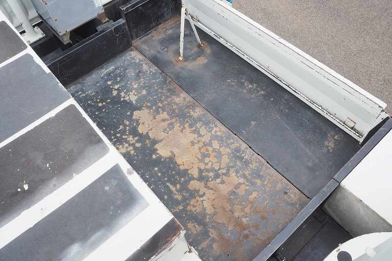 トヨタダイナタダノ15m電工仕様高所作業車|中古トラックの販売・買取・査定のアイナビ