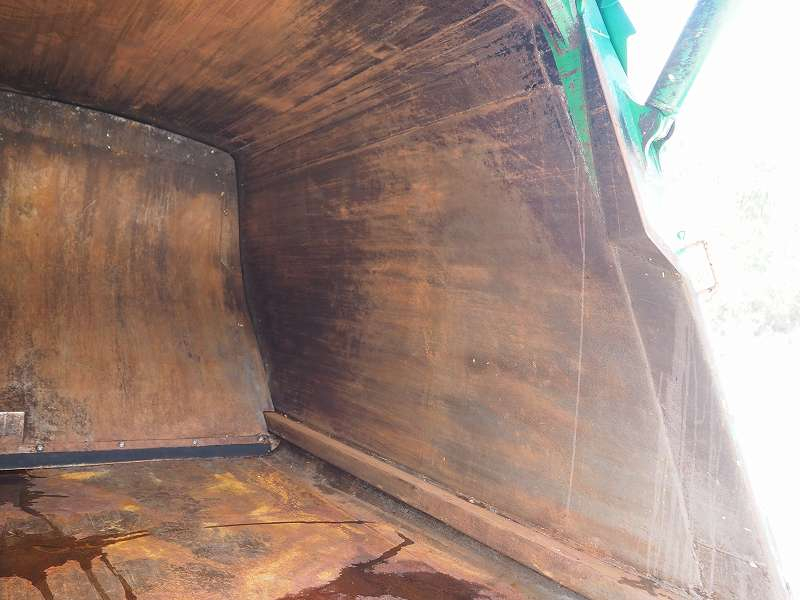 三菱ふそうキャンター新明和プレス式6立米パッカー車|中古トラックの販売・買取・査定のアイナビ