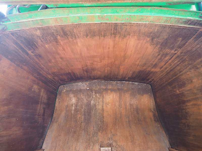 三菱ふそうキャンター新明和プレス式6立米パッカー車|中古トラックの販売・買取・査定のアイナビ