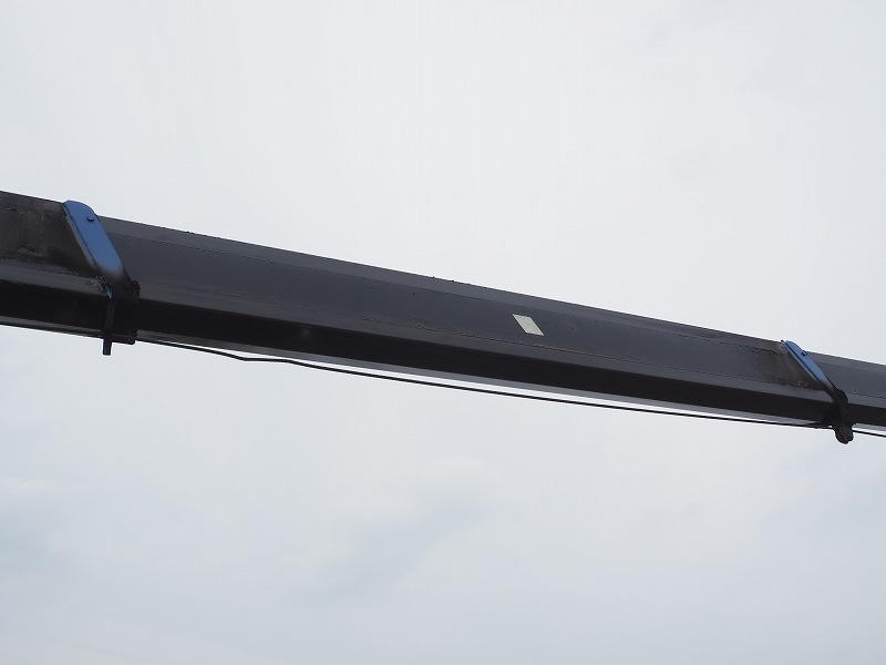 UDコンドル4段クレーン角足ラジコンアルミ平ボディベッド|中古トラックの販売・買取・査定のアイナビ