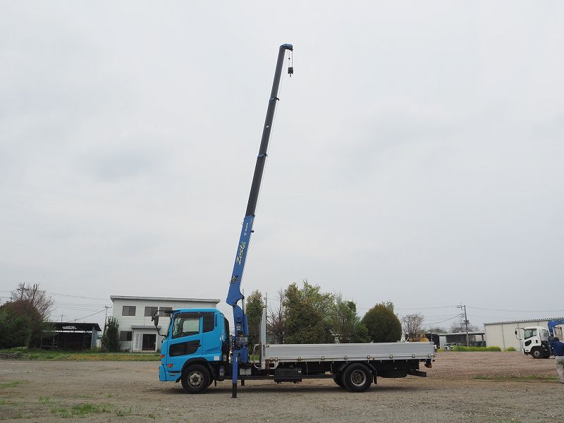 UDコンドル4段クレーン角足ラジコンアルミ平ボディベッド|中古トラックの販売・買取・査定のアイナビ