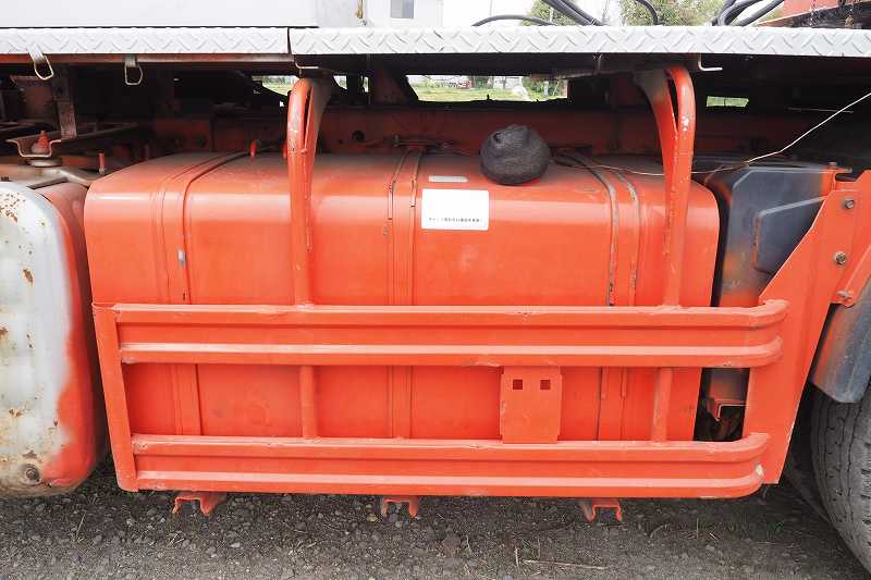 【セット販売】プロフィア2デフトラクタ+16輪重機運搬トレーラ|中古トラックの販売・買取・査定のアイナビ