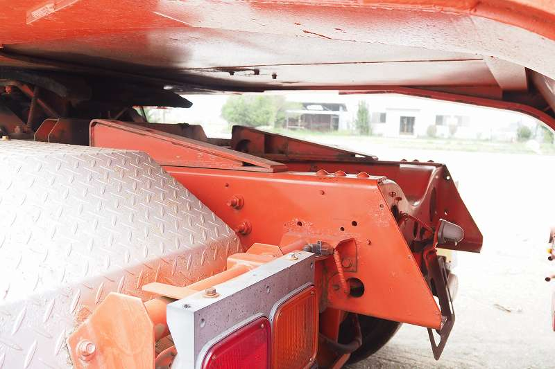 【セット販売】プロフィア2デフトラクタ+16輪重機運搬トレーラ|中古トラックの販売・買取・査定のアイナビ