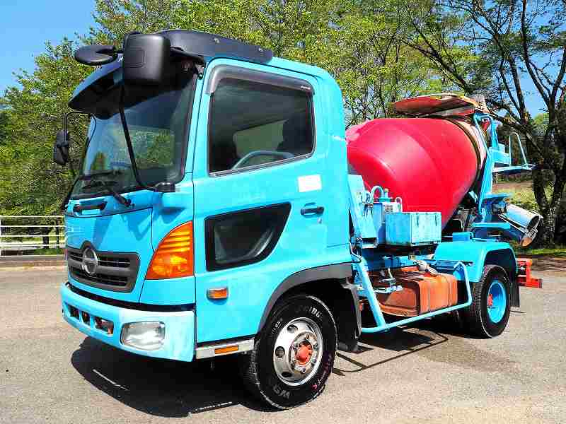 日野レンジャー極東3.2立米生コンミキサー車スランプガード|中古トラックの販売・買取・査定のアイナビ