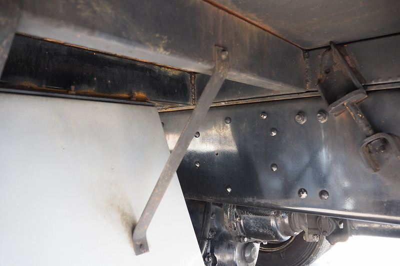 三菱ふそうファイター増々トンセルフウインチラジコン|中古トラックの販売・買取・査定のアイナビ