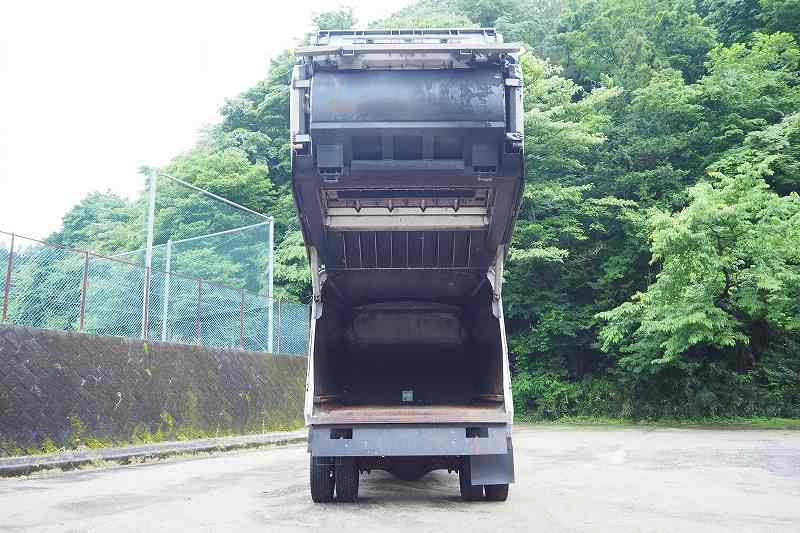 三菱ファイタープレス式10.2立米パッカー車連続スイッチ|中古トラックの販売・買取・査定のアイナビ