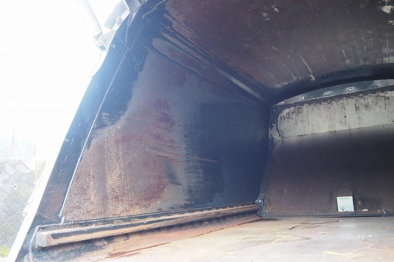 三菱ファイタープレス式10.2立米パッカー車連続スイッチ|中古トラックの販売・買取・査定のアイナビ