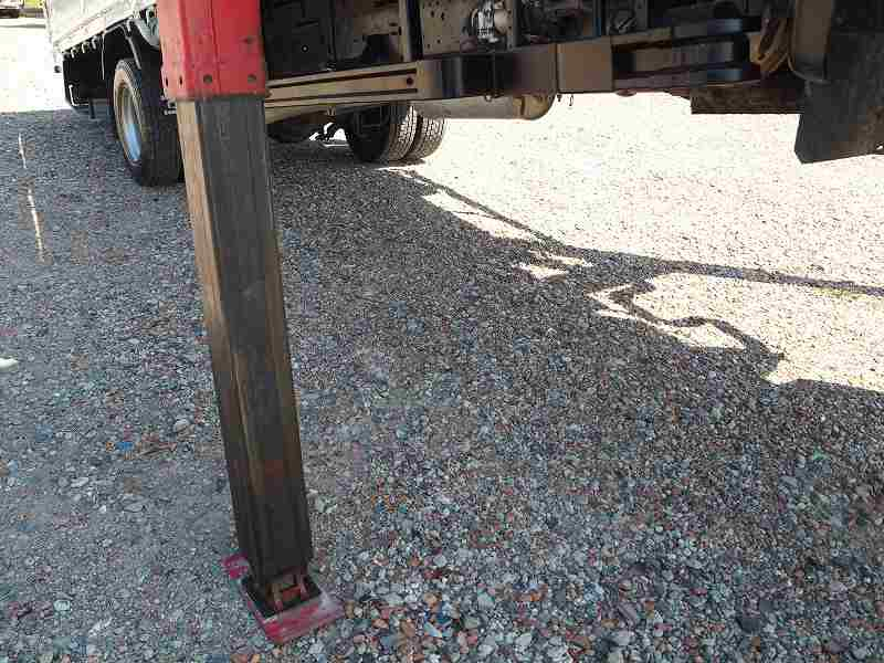 レンジャー4段セルフクレーンラジコン生エンジンベッド付|中古トラックの販売・買取・査定のアイナビ