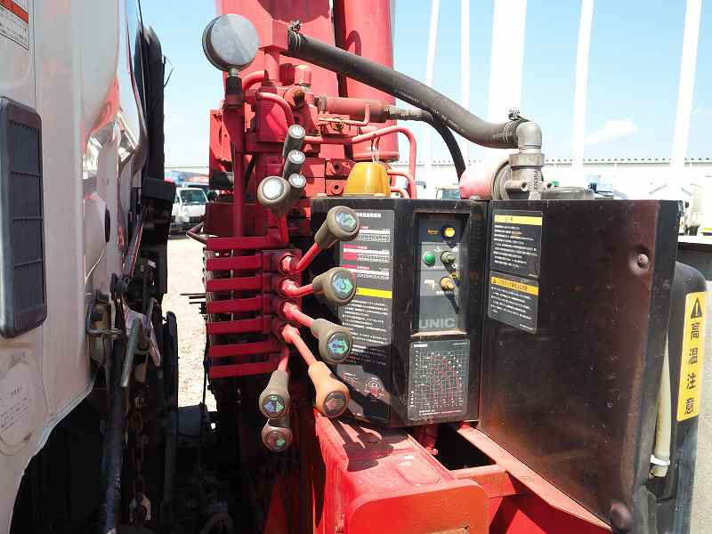 レンジャー4段セルフクレーンラジコン生エンジンベッド付|中古トラックの販売・買取・査定のアイナビ